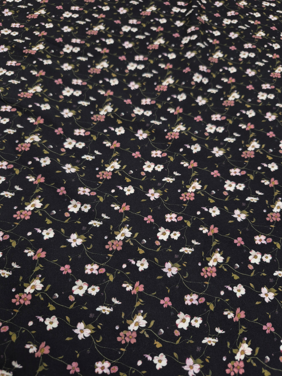 Rayon Challis - Floral Vines